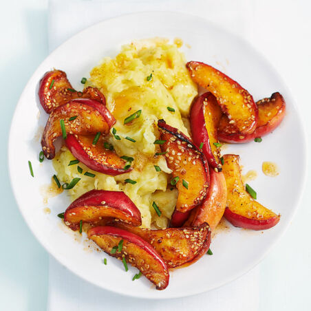 Paprika-Äpfel mit Pastinaken-Mash Paprika-Äpfel mit Pastinaken-Mash