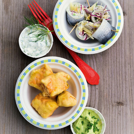 Lachs-Nuggets mit Avocadocreme