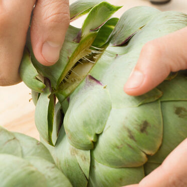Artischocken mit Salsa verde Artischocken mit Salsa verde