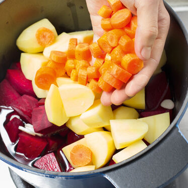 Rote-Bete-Möhren-Kartoffelpüree Rote-Bete-Möhren-Kartoffelpüree