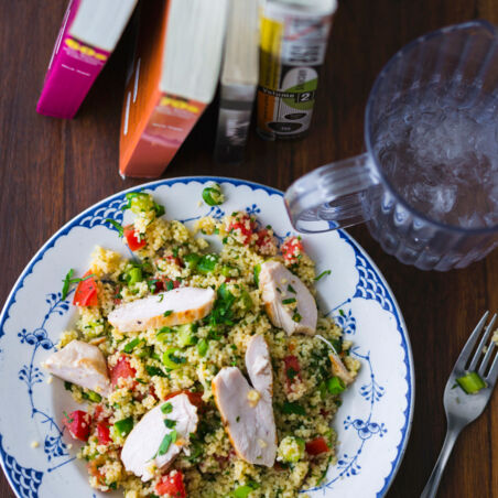 Couscous-Salat mit Hähnchen Couscous-Salat mit Hähnchen