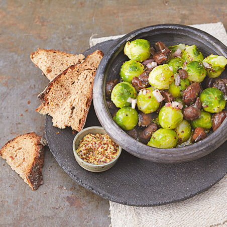 Rosenkohl-Maronen-Salat Rosenkohl-Maronen-Salat