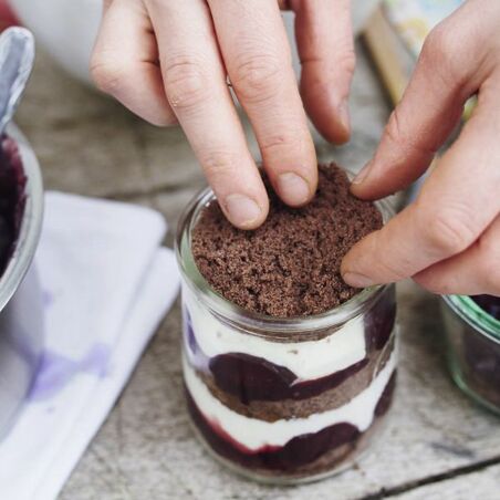Schwarzwälder Kirsch aus dem Glas Schwarzwälder Kirsch aus dem Glas