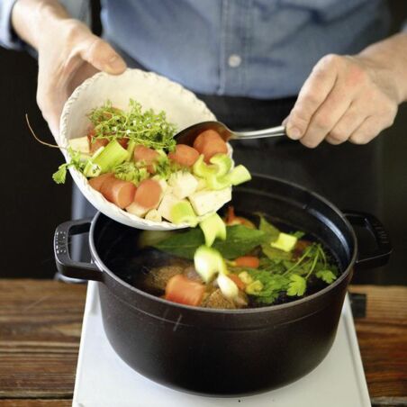 Rinderbrühe Rinderbrühe