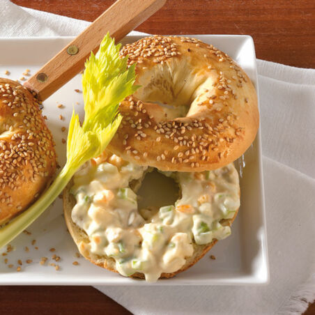 Bagels mit Eiersalat Bagels mit Eiersalat