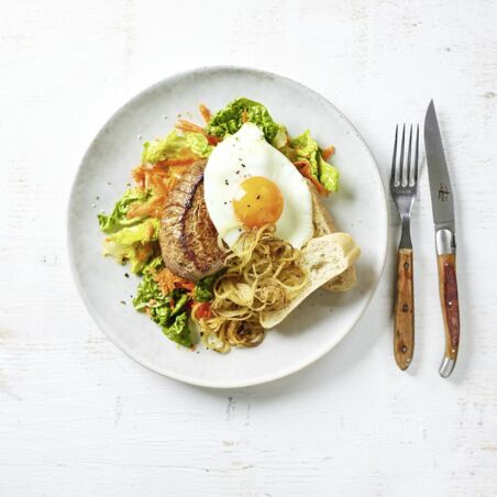 Filetsteak mit Spiegelei Filetsteak mit Spiegelei