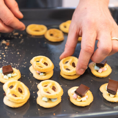 Brezel-schliessen Brezel-schliessen