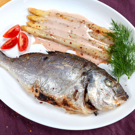 Gegrillte Dorade Gegrillte Dorade