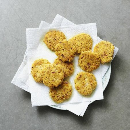 Hirsepuffer mit Guacamole und Tomaten-Mais-Salsa Hirsepuffer mit Guacamole und Tomaten-Mais-Salsa