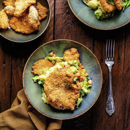 Panko-Austernpilze mit Endivien-Kartoffelstampf und süßsaurer Quitte Panko-Austernpilze mit Endivien-Kartoffelstampf und süßsaurer Quitte