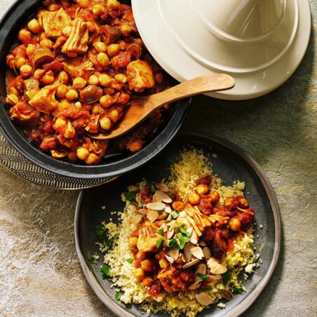 Jackfruit-Tajine mit Zitruscouscous Jackfruit-Tajine mit Zitruscouscous