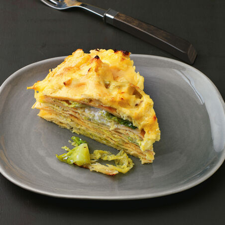 Pfannkuchentorte mit Wirsing Pfannkuchentorte mit Wirsing