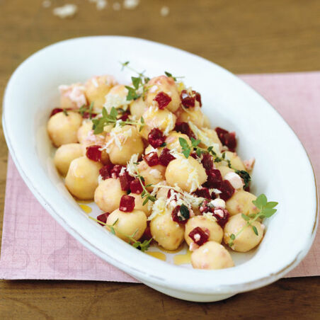 Gnocchi mit Rote Bete und Meerettich Gnocchi mit Rote Bete und Meerettich