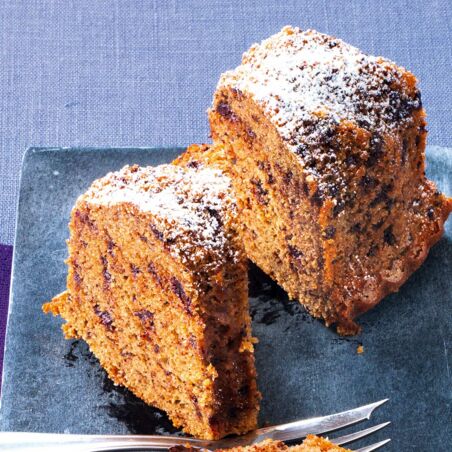 Würziger Rotweinkuchen Würziger Rotweinkuchen