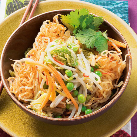 Gebratene Asia-Nudeln Gebratene Asia-Nudeln