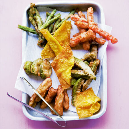 Gemüse-Tempura (Pak Tschub Bäng Thod) Gemüse-Tempura (Pak Tschub Bäng Thod)