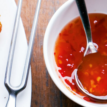 Dip für grgrilltes Fleisch (Nam Jim Muh Rü Nüa Yang) Dip für grgrilltes Fleisch (Nam Jim Muh Rü Nüa Yang)