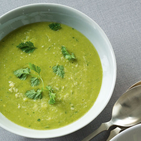 Mandel-Erbsen-Suppe Mandel-Erbsen-Suppe