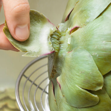 Artischocken mit Salsa verde Artischocken mit Salsa verde