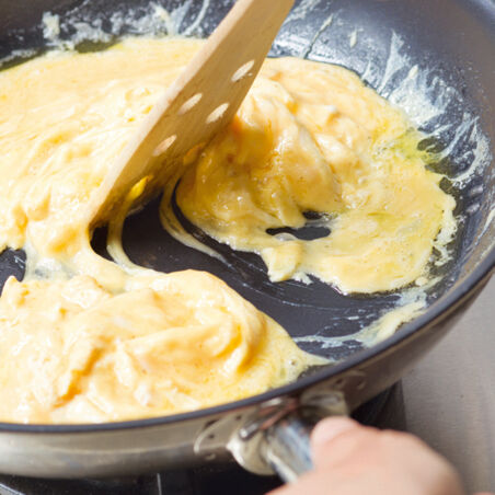 Omelett mit Käse und Schinken Omelett mit Käse und Schinken