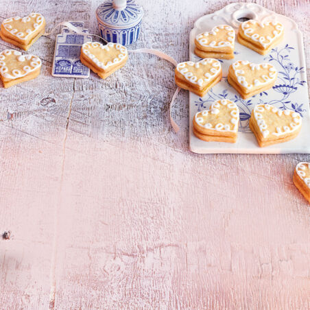 Zitronenherzen mit Cremefüllung Zitronenherzen mit Cremefüllung