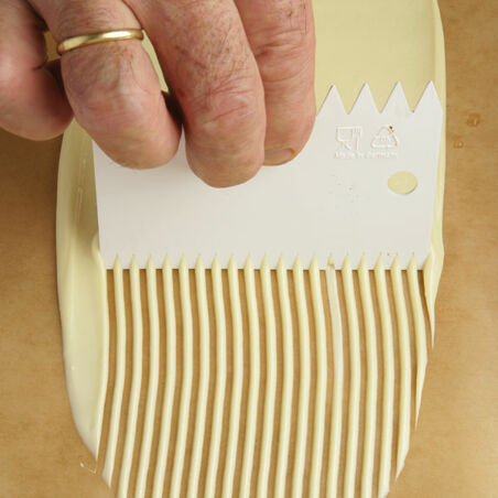 Gestreifte Schokoladenplättchen Gestreifte Schokoladenplättchen