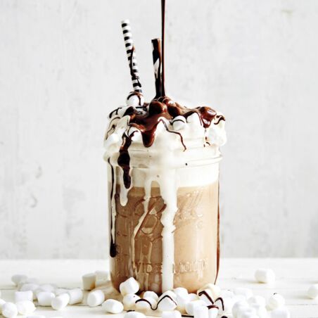 Hot Chocolate mit Marshmallows Hot Chocolate mit Marshmallows