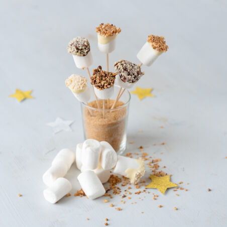 Schoko-Marshmallows am Stiel Schoko-Marshmallows am Stiel