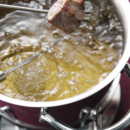 Frittiertes Fleischfondue Frittiertes Fleischfondue