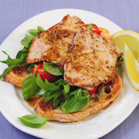 Scaloppine mit Rucola und Tomaten Scaloppine mit Rucola und Tomaten