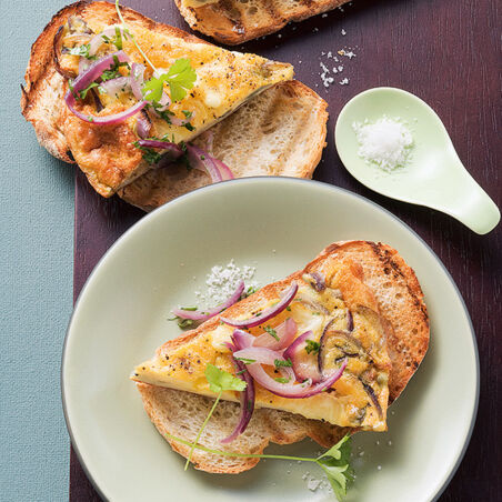 Käse-Zwiebel-Frittata Käse-Zwiebel-Frittata