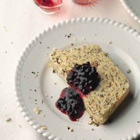 Kürbiskernparfait mit Hollerkoch Kürbiskernparfait mit Hollerkoch
