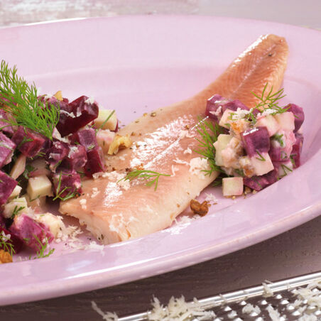 Rote-Bete-Salat mit Fisch