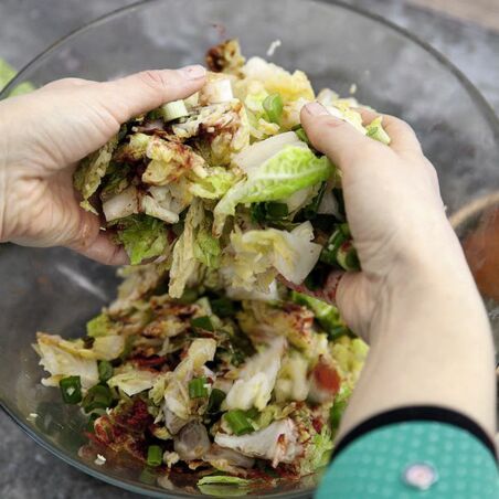 Fermentierter Wirsing »Kimchi Style« Fermentierter Wirsing »Kimchi Style«