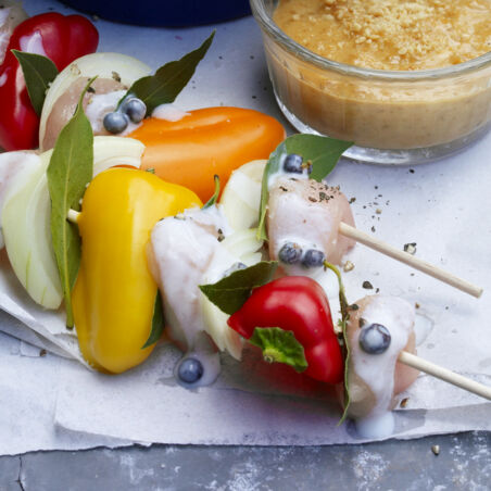 Buntes Kaninchen-Schaschlik