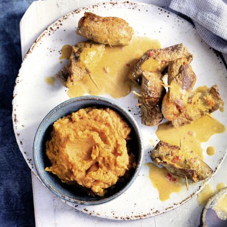Schnitzel-Röllchen mit Süßkartoffelpüree Schnitzel-Röllchen mit Süßkartoffelpüree