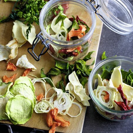Bunte Gemüse für Minestrone Bunte Gemüse für Minestrone