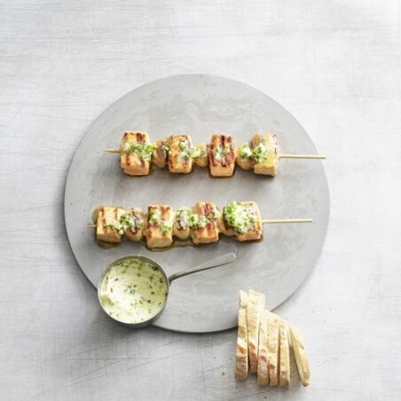 Lachs-Champignon-Spieße mit Ingwerbutter Lachs-Champignon-Spieße mit Ingwerbutter