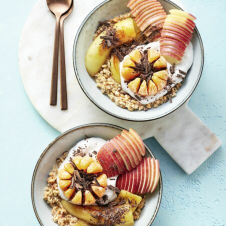 Schokoladige Kokos-Früchte-Bowl Schokoladige Kokos-Früchte-Bowl