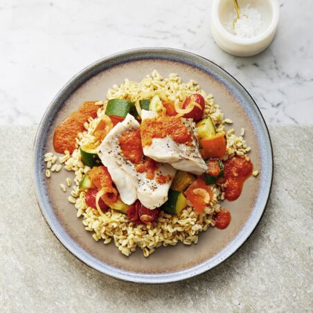 Gedämpfter Rotbarsch mit Ratatouille Gedämpfter Rotbarsch mit Ratatouille