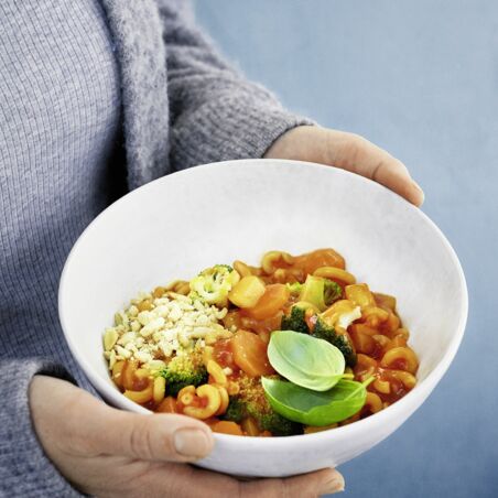 Minestrone mit Pinienkern-Parmesan Minestrone mit Pinienkern-Parmesan