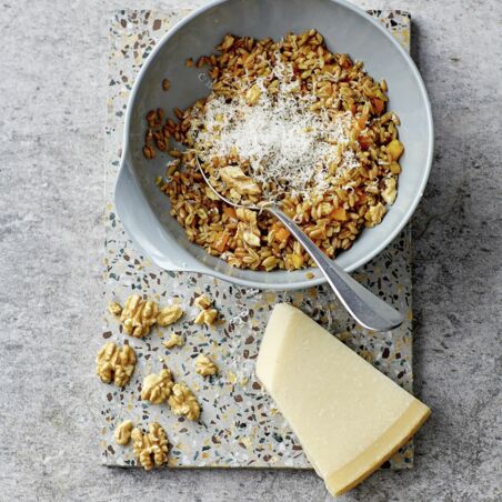 Wirsing-Päckchen mit Tomatensugo Wirsing-Päckchen mit Tomatensugo