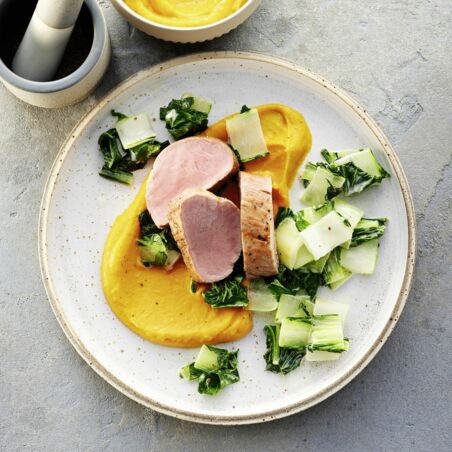 Schweinefilet mit Kürbispüree und Mangold