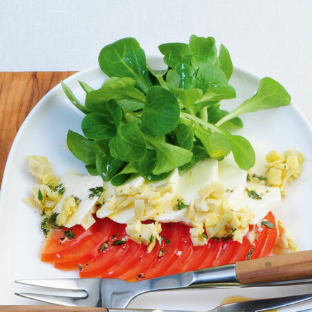 Feldsalat mit Mozzarella Feldsalat mit Mozzarella