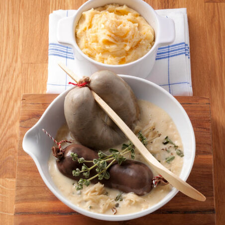 Kartoffel-Sauerkraut-Sauce mit Leberwurst und Blutwurst