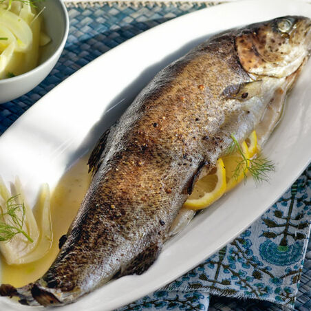 Forelle in der Folie mit Fenchel Forelle in der Folie mit Fenchel