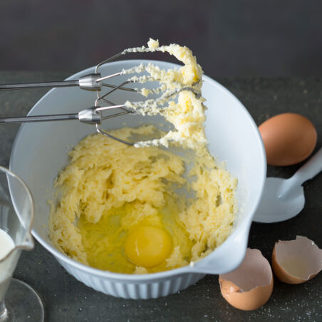 Süße Waffeln – fein und knusprig Süße Waffeln – fein und knusprig