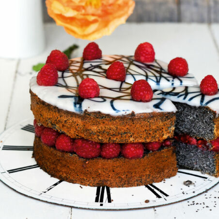 Mohntorte mit Himbeeren Mohntorte mit Himbeeren