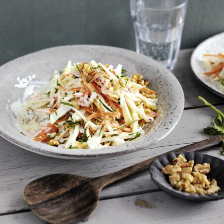 Kohlrabi-Coleslaw Kohlrabi-Coleslaw