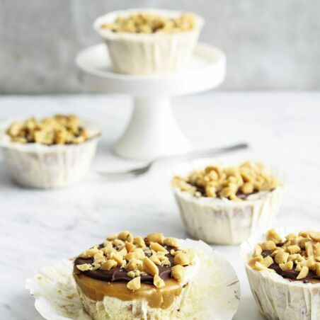 Erdnuss-Toffee-Kuchen eiskalt Erdnuss-Toffee-Kuchen eiskalt